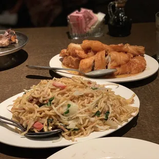 Chow mein and lemon chicken