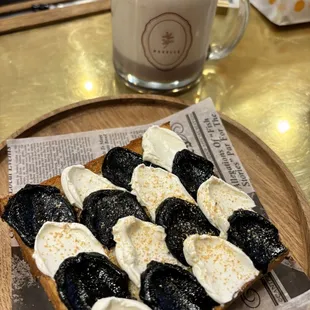 Black sesame and cream cheese toast