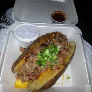 Chopped beef baked potato sauce on the side no sour cream