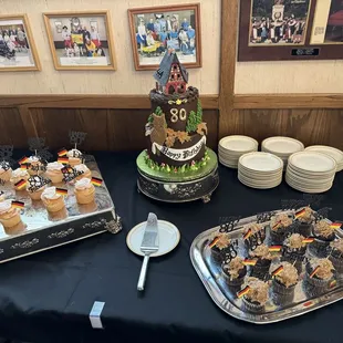 Cake and cupcake display