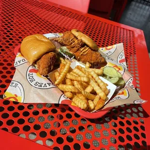 Mild Dave&apos;s #2 2 Sliders w/ Fries