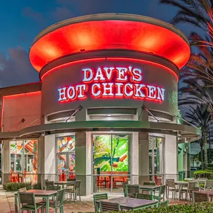 Dave's Hot Chicken - Exterior Pic - Anaheim, CA