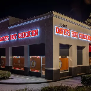 Dave's Hot Chicken - Exterior Pic 1