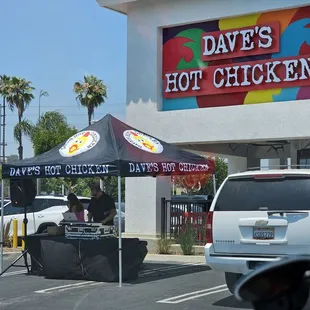 Exterior booth set up