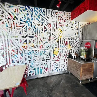 Fountain drinks station