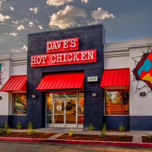 Dave's Hot Chicken - Exterior Pic