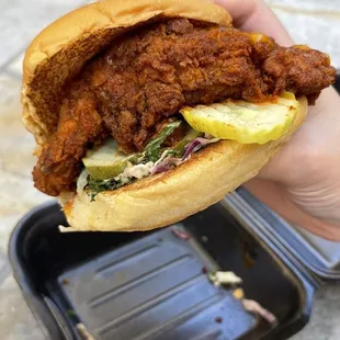 Free slider on Drake's birthday 10/24/23 -- thanks champagnepapi! I got extra hot and it was very manageable.