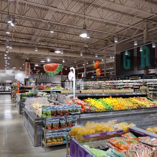 Dave&apos;s produce