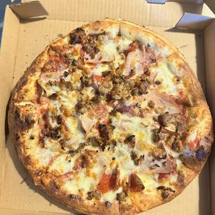 Meat lovers 12" pizza