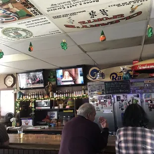 bar