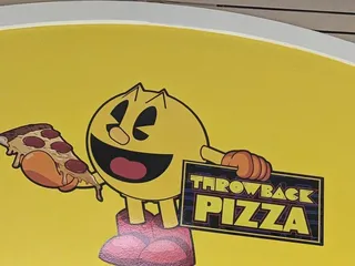 Throwback Pizza