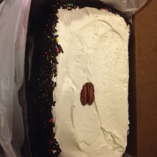 Chocolate log cake