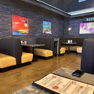 ramen and noodles, interior