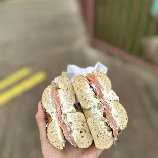 Smoked salmon bagel