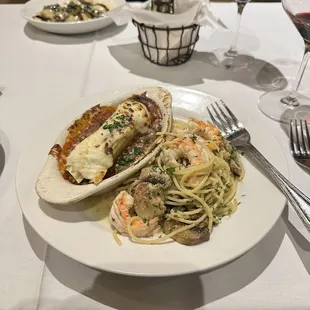 Manicotti and Elfo