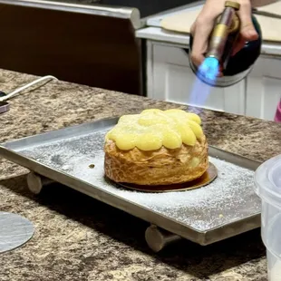 Crème Brûlée Croissant