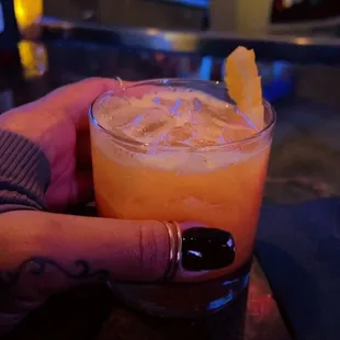 Frontier cocktail