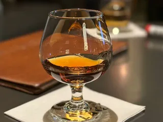 Montecristo Cigar Bar