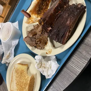 Pork Ribs, Sausage, meat, toast, banana pudding