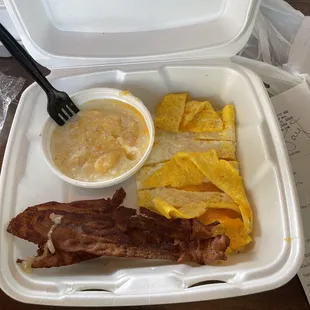 Grits Breakfast  Davids Scrambler Breakfast