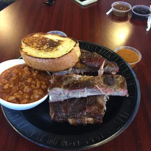 4 rib plate with slaw n beans