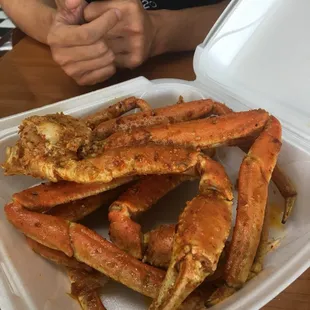 Garlic snow crab legs