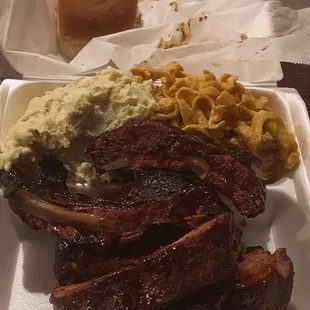 BBQ Rib plate with 2 sides