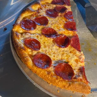 food, pizza
