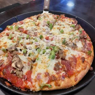 10&quot; DaVinci&apos;s Special