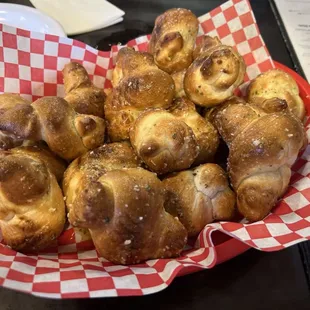 Garlic Knots