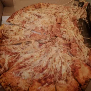 This is AFTER my husband started to put this obviously-dropped pizza right. NOT COOL DaVinci's.