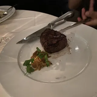 8oz Center Cut Filet Mignon