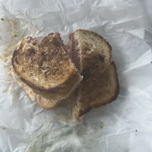 Rueben Sandwich, chocolate chip cookie, &amp; pickle