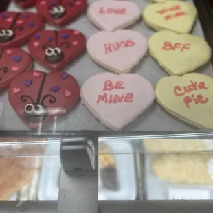 Bakery counter cookies