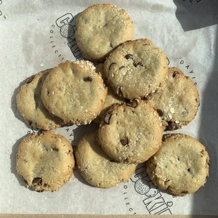 Oatmeal Chocolate Chip Create a Dozen