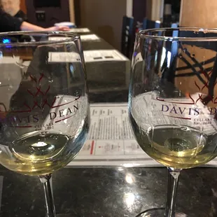 Comfortable tasting at the bar.