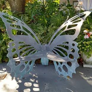 Butterfly chair