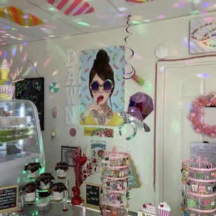 Cool earrings and decorations !!