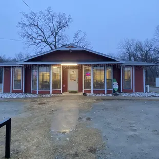 Come on in! It's warm inside!