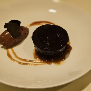 Dine Downtown 2024 Warm Sticky Chocolate Date Cake