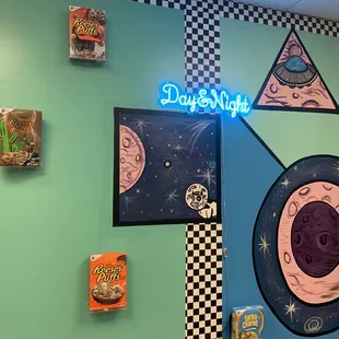 donuts, interior