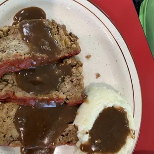 Meatloaf and mashed potatoes