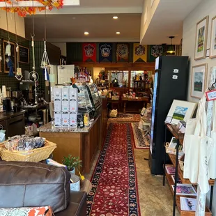 This lively little bookstore &amp; coffee shop!