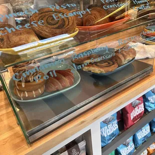 Dessert , crossiants