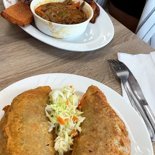 Res Desmenuzada / Shredded Beef