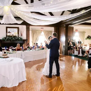 Lighted Ceiling Swag