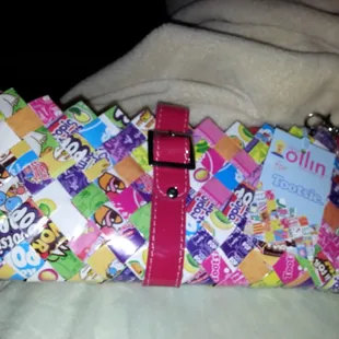 Love my purse! So colorful and fun!