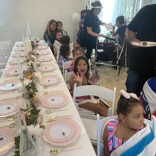 Dazzling faces was the best!!!!! Hire them for your next event!!!