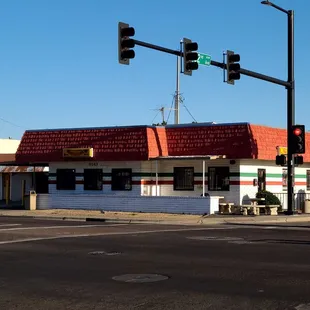 Dazzo&apos;s Dog House, Marty Robbins Boulevard (Glendale) and 62nd Avenue.