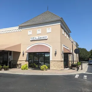DB's Tavern, Charlotte